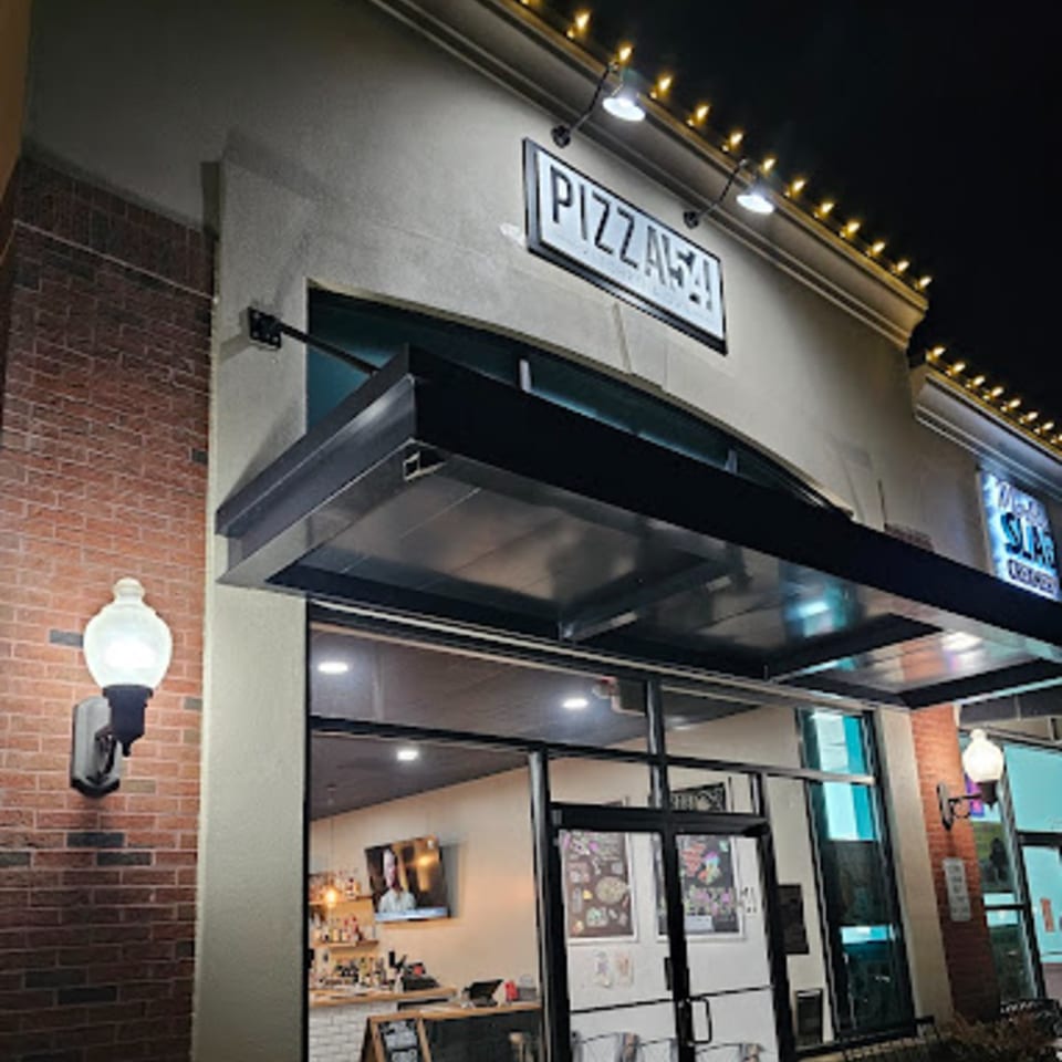 Welcome to Pizza 54 in Peachtree City! 🍕
